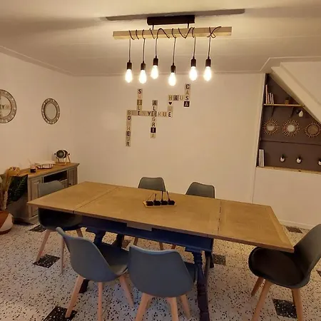 בית נופש Le Castel De Torves
